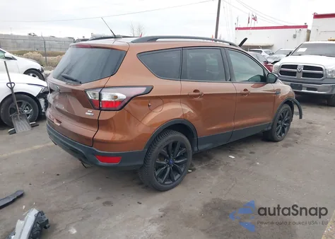 2017 Ford Escape Se из США, поврежденный, VIN 1FMCU9GD1HUE73758